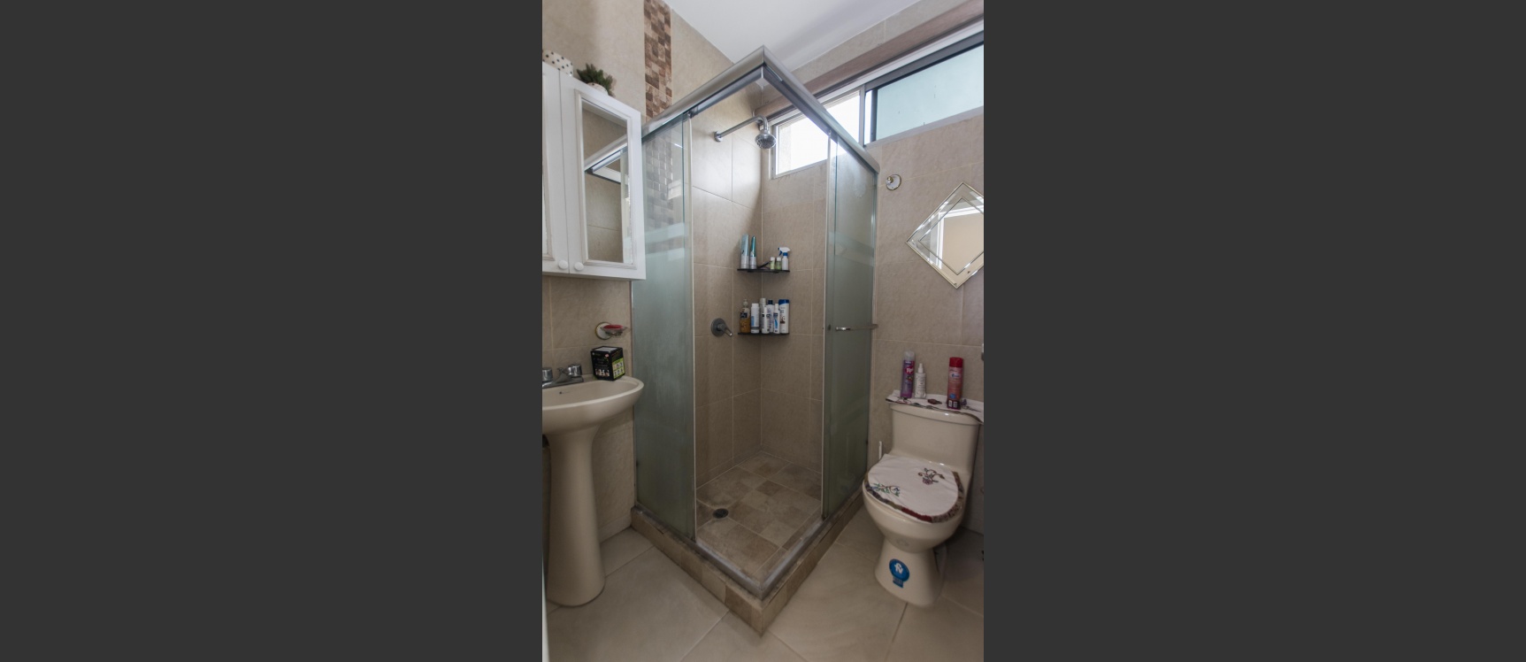 Casa en venta ubicado en la Ciudadela Las Cumbres, Los Ceibos GeoBienes - Departamento en venta ubicado en la Ciudadela Las Cumbres, Los Ceibos - Plusvalia Guayaquil Casas de venta y alquiler Inmobiliaria Ecuador