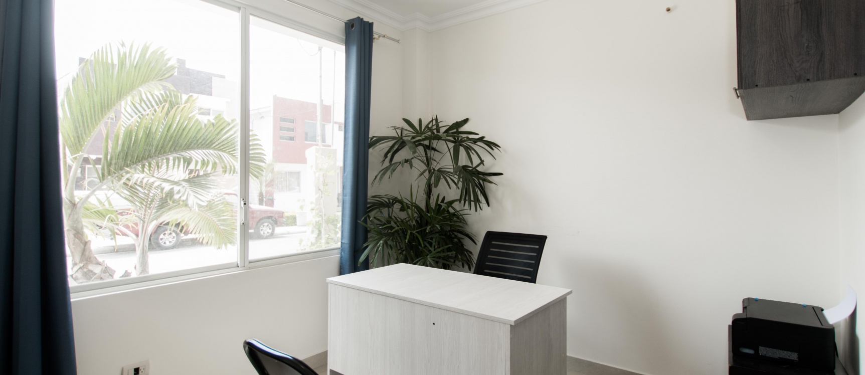 Casa en venta ubicado en Urbanización San Antonio, Samborondón GeoBienes - Casa en venta ubicado en Urbanización San Antonio, Samborondón - Plusvalia Guayaquil Casas de venta y alquiler Inmobiliaria Ecuador