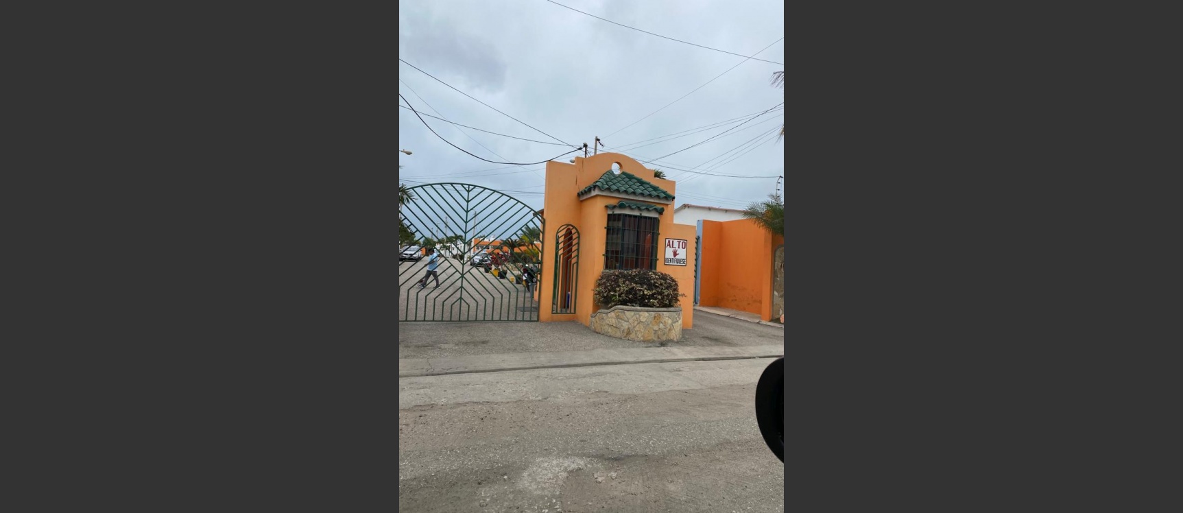 GeoBienes - Casa en venta ubicado la Urbanización San Martino 1, Salinas - Plusvalia Guayaquil Casas de venta y alquiler Inmobiliaria Ecuador