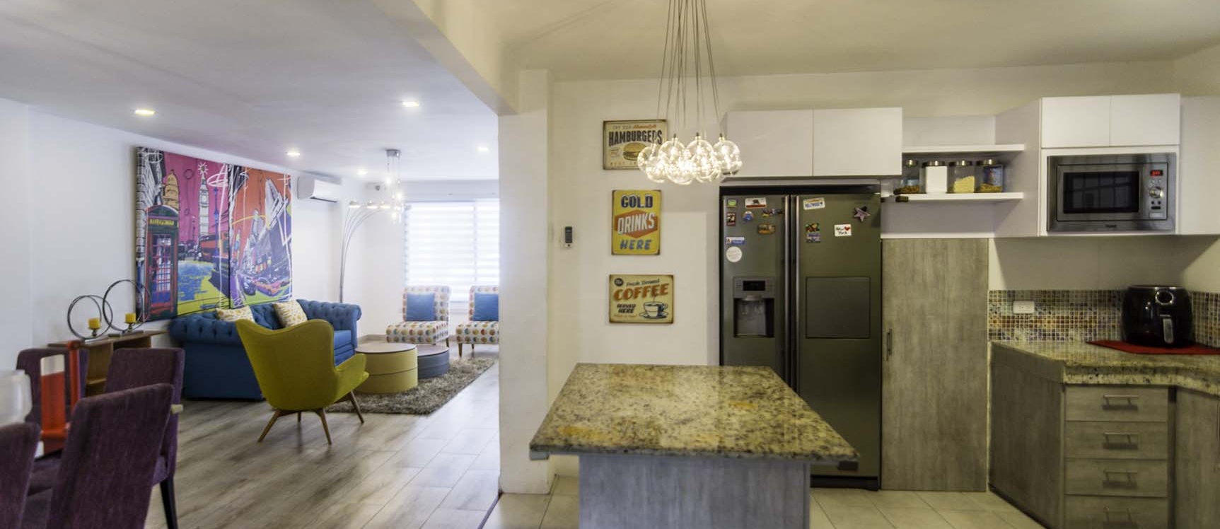 Casa en venta Urb. Las Riberas, Vía Samborondón GeoBienes - Casa en venta Urb. Las Riberas, Vía Samborondón - Plusvalia Guayaquil Casas de venta y alquiler Inmobiliaria Ecuador