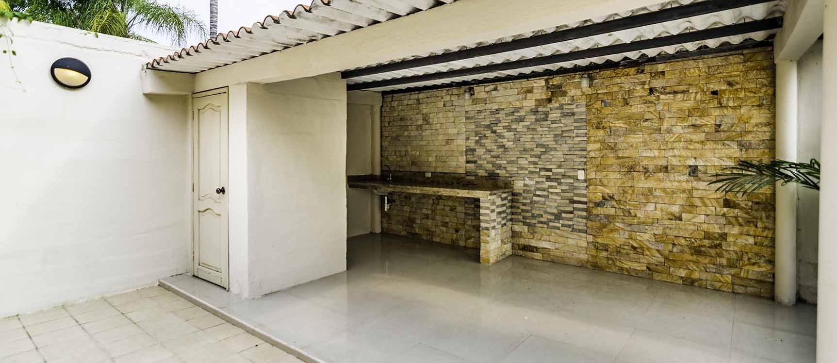 Casa en venta Urb. Terrasol , Vía Samborondón GeoBienes - Casa en venta Urb. Terrasol, Vía Samborondón - Plusvalia Guayaquil Casas de venta y alquiler Inmobiliaria Ecuador