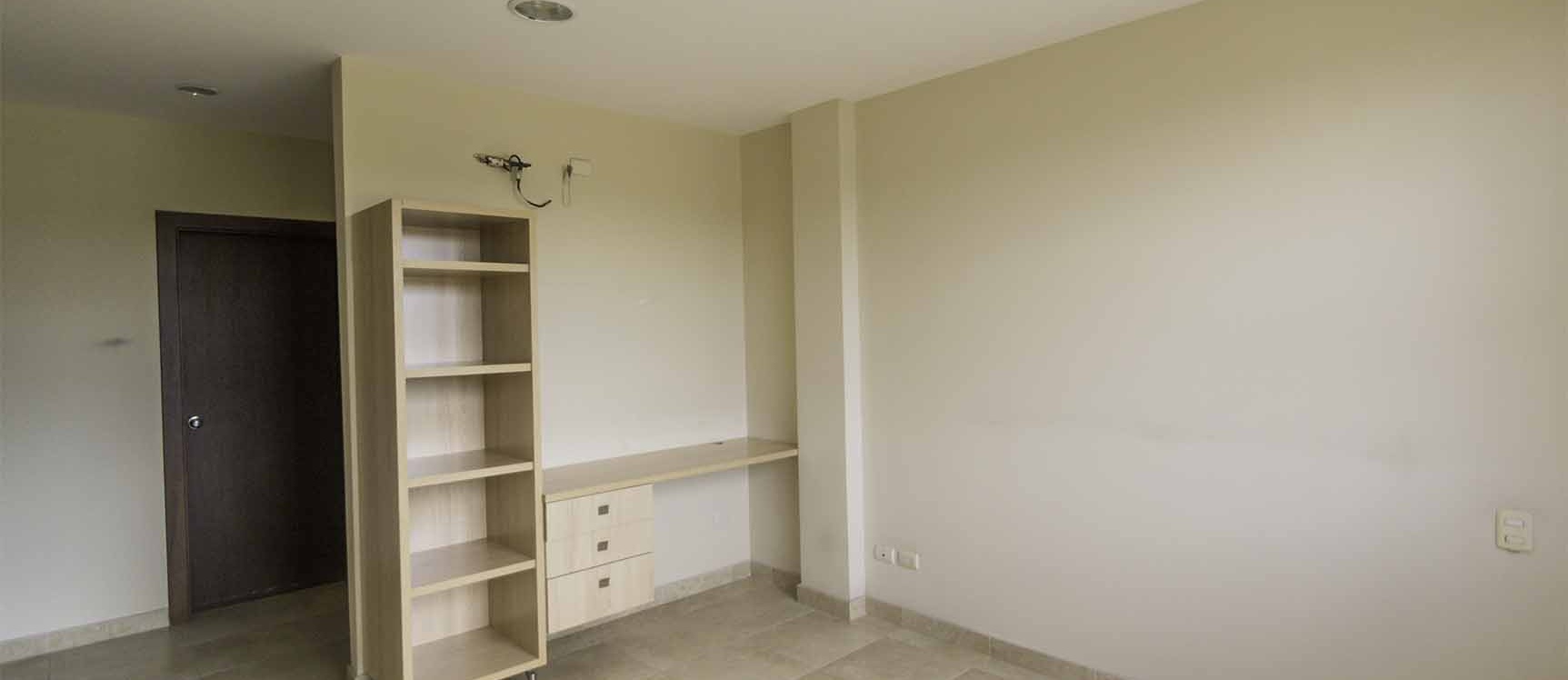 Casa en venta Urb. Tornero, Vía Samborondón. GeoBienes - Casa en venta Urb. Tornero, Vía Samborondón. - Plusvalia Guayaquil Casas de venta y alquiler Inmobiliaria Ecuador