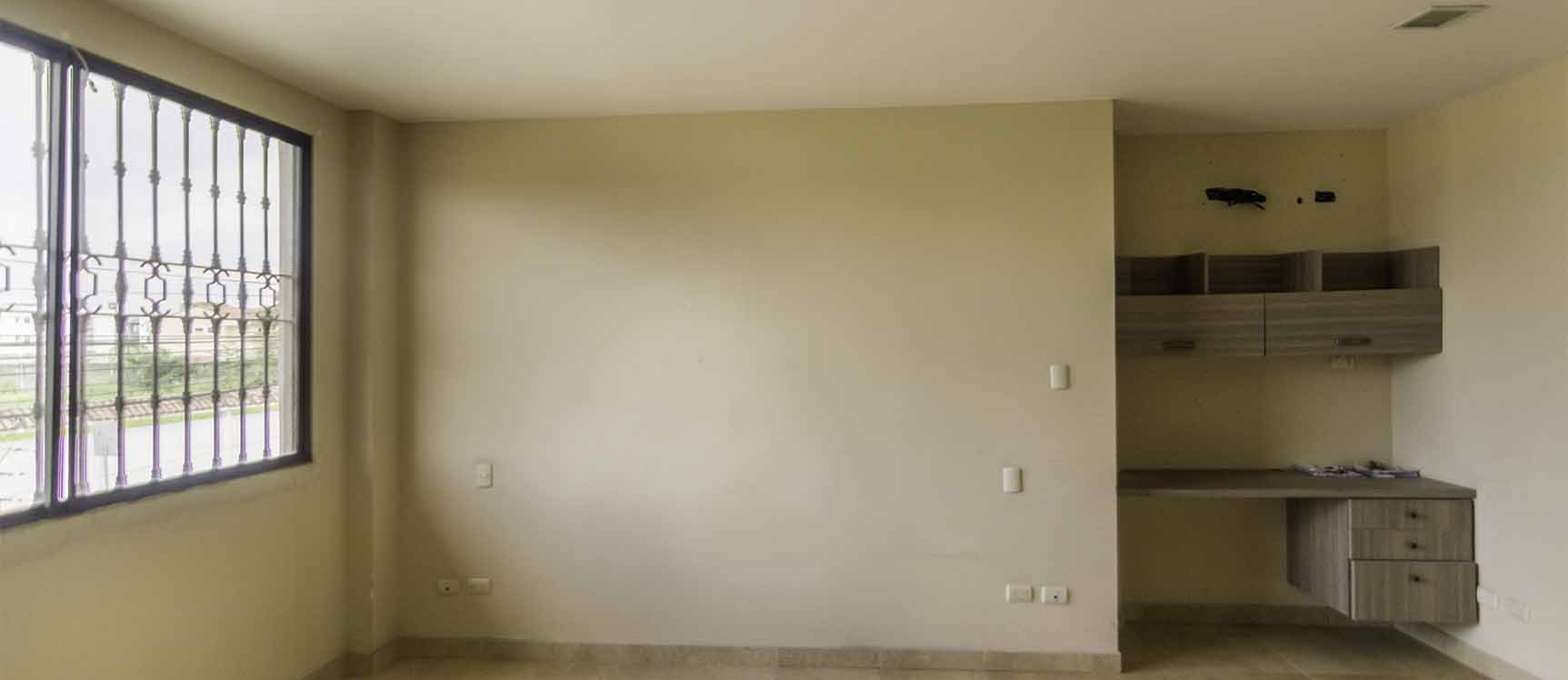 Casa en venta Urb. Tornero, Vía Samborondón. GeoBienes - Casa en venta Urb. Tornero, Vía Samborondón. - Plusvalia Guayaquil Casas de venta y alquiler Inmobiliaria Ecuador