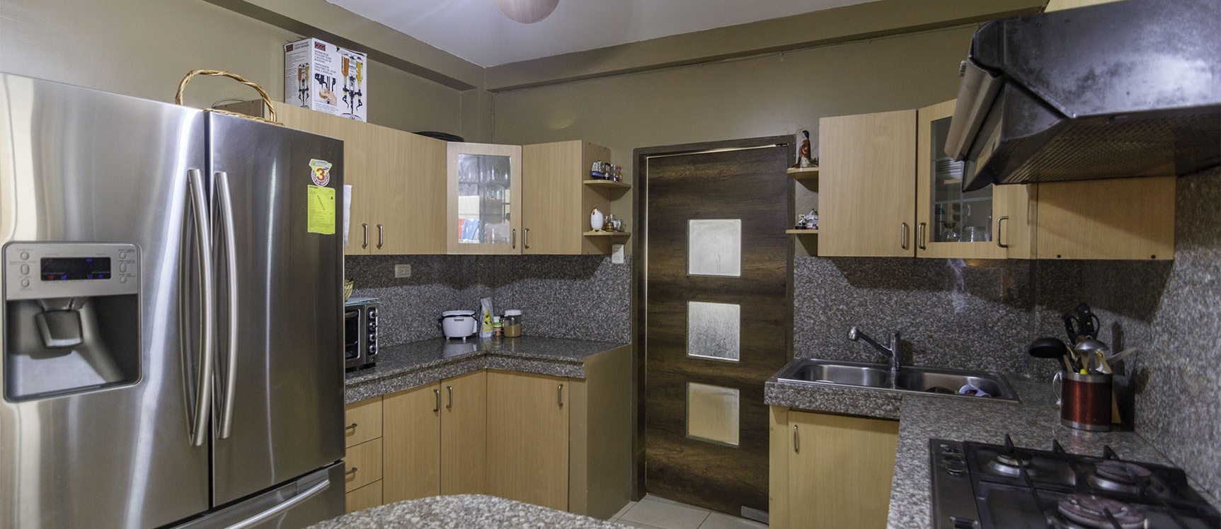 Casa en venta Urb. Villa Club, Vía Samborondón GeoBienes - Casa en venta Urb. Villa Club, Vía Samborondón - Plusvalia Guayaquil Casas de venta y alquiler Inmobiliaria Ecuador