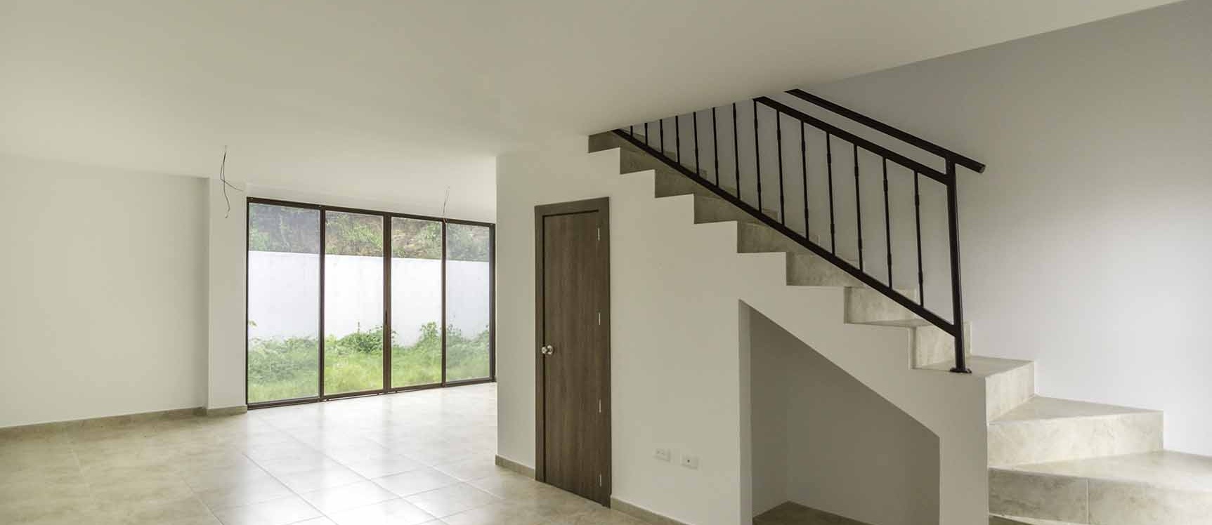 GeoBienes - Casa en Venta Urb. Villas del Bosque - Vía a La Costa - Plusvalia Guayaquil Casas de venta y alquiler Inmobiliaria Ecuador