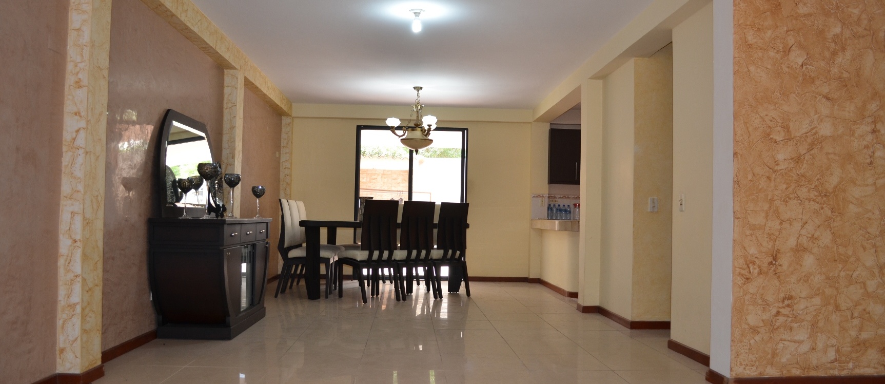 Casa en venta urbanización Ciudad Celeste etapa Estela GeoBienes - Casa en Alquiler urbanización Ciudad Celeste etapa Estela - Plusvalia Guayaquil Casas de venta y alquiler Inmobiliaria Ecuador