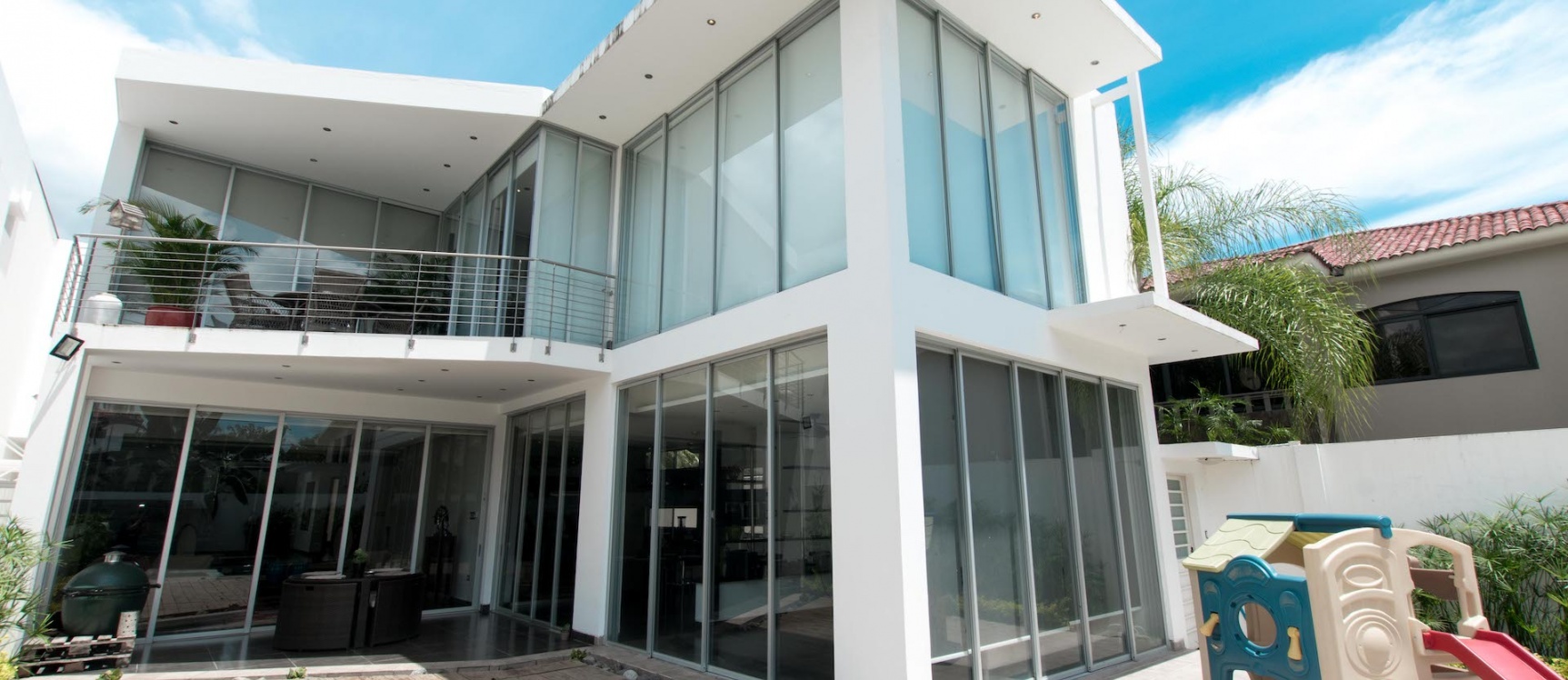 Casa en venta urbanizacion Laguna Club, vía a la Costa GeoBienes - Casa en venta urbanizacion Laguna Club, vía a la Costa - Plusvalia Guayaquil Casas de venta y alquiler Inmobiliaria Ecuador