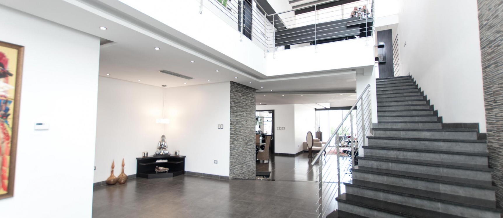 Casa en venta urbanizacion Laguna Club, vía a la Costa GeoBienes - Casa en venta urbanizacion Laguna Club, vía a la Costa - Plusvalia Guayaquil Casas de venta y alquiler Inmobiliaria Ecuador