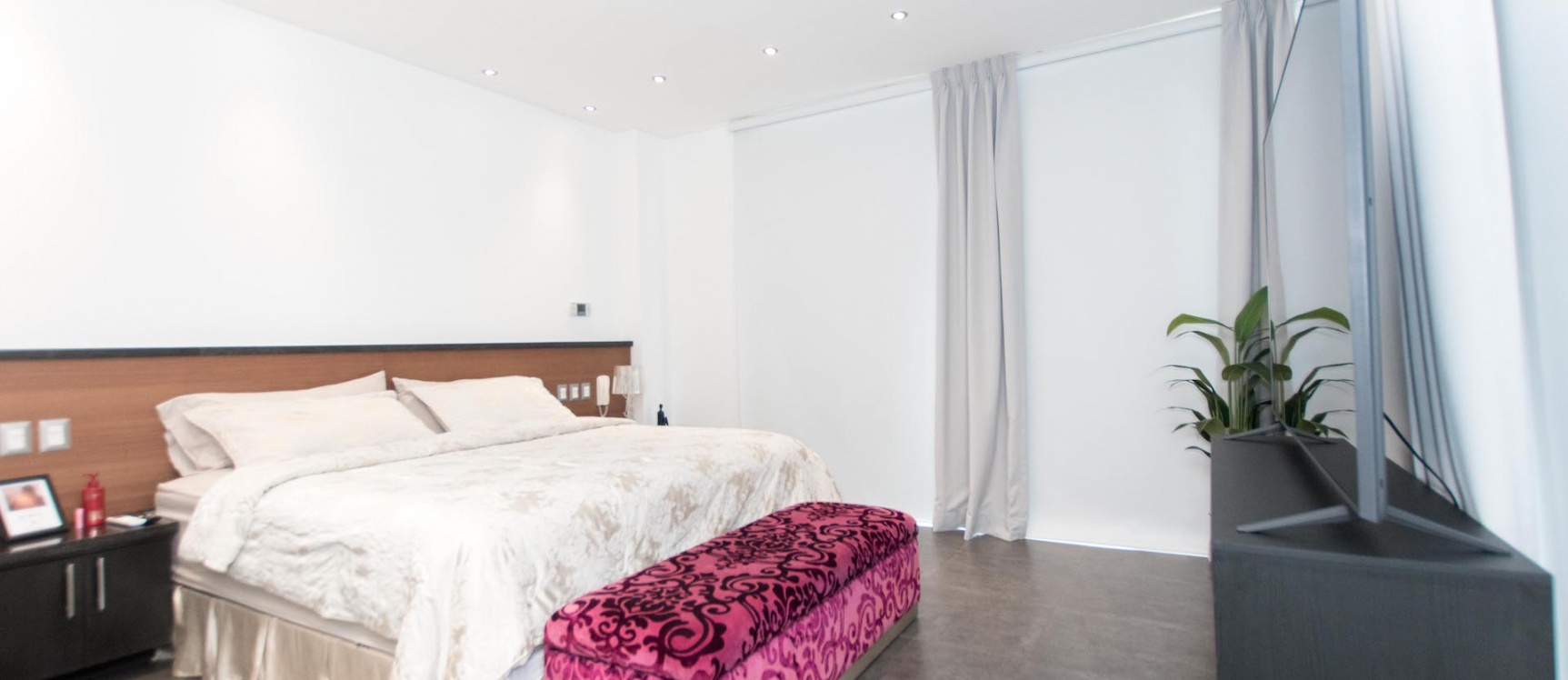 Casa en venta urbanizacion Laguna Club, vía a la Costa GeoBienes - Casa en venta urbanizacion Laguna Club, vía a la Costa - Plusvalia Guayaquil Casas de venta y alquiler Inmobiliaria Ecuador