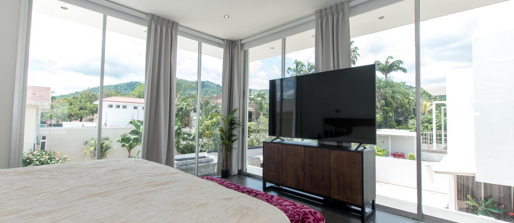 Casa en venta urbanizacion Laguna Club, vía a la Costa GeoBienes - Casa en venta urbanizacion Laguna Club, vía a la Costa - Plusvalia Guayaquil Casas de venta y alquiler Inmobiliaria Ecuador
