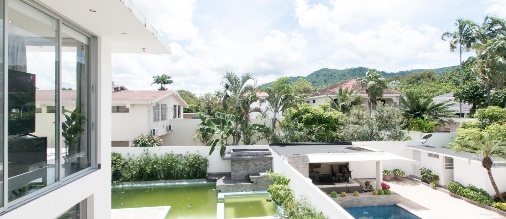 Casa en venta urbanizacion Laguna Club, vía a la Costa GeoBienes - Casa en venta urbanizacion Laguna Club, vía a la Costa - Plusvalia Guayaquil Casas de venta y alquiler Inmobiliaria Ecuador
