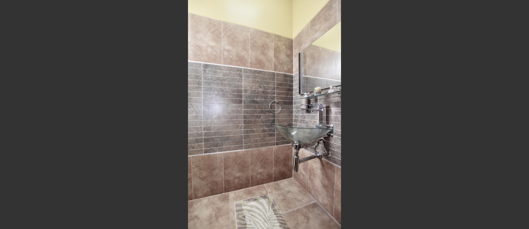 Casa en venta urbanización PortoFino, Vía a la Costa GeoBienes - Casa en venta urbanización PortoFino, Vía a la Costa - Plusvalia Guayaquil Casas de venta y alquiler Inmobiliaria Ecuador