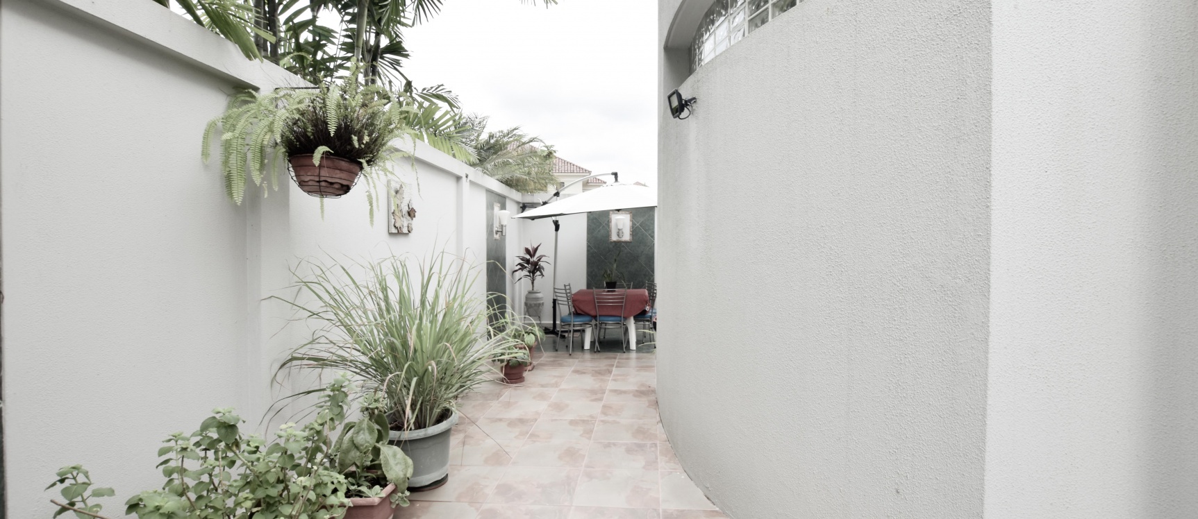 Casa en venta urbanización PortoFino, Vía a la Costa GeoBienes - Casa en venta urbanización PortoFino, Vía a la Costa - Plusvalia Guayaquil Casas de venta y alquiler Inmobiliaria Ecuador