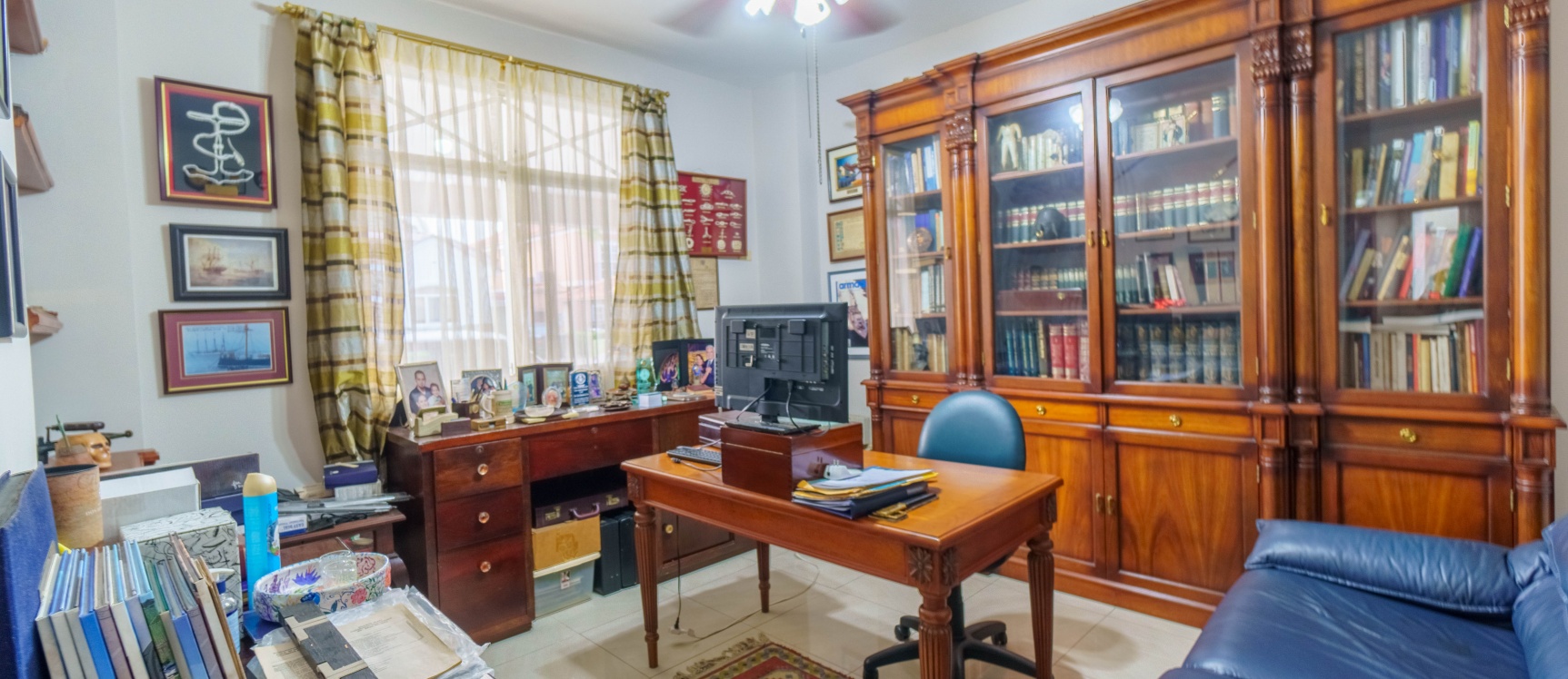 Casa en venta urbanización Rio Lindo, Samborondón GeoBienes - Casa en venta urbanización Rio Lindo, Samborondón - Plusvalia Guayaquil Casas de venta y alquiler Inmobiliaria Ecuador