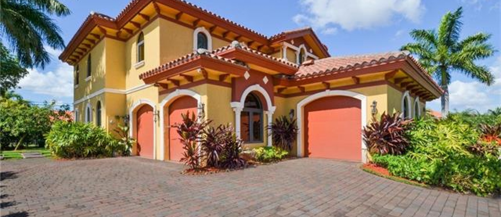 Casa en venta Vanderbilt-DORAL GeoBienes - Casa en venta Vanderbilt-DORAL - Plusvalia Guayaquil Casas de venta y alquiler Inmobiliaria Ecuador