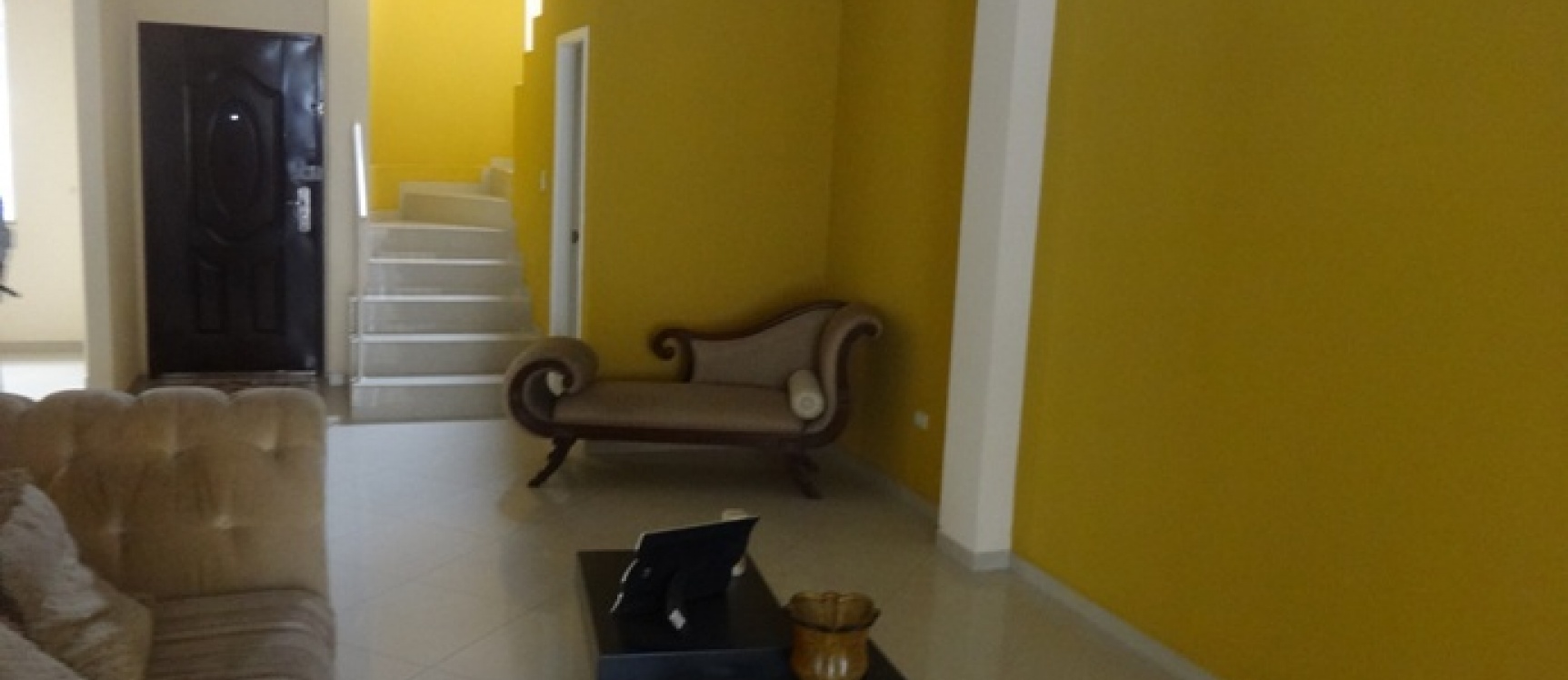 Acogedora Villa Via a la costa, vendo en Portal al sol GeoBienes - Casa en venta Via a la Costa Guayaquil, vendo una casa en Portal al sol - Plusvalia Guayaquil Casas de venta y alquiler Inmobiliaria Ecuador