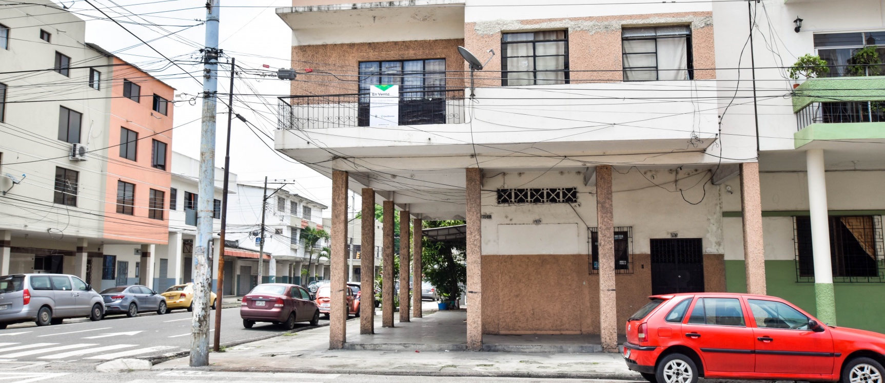 GeoBienes - Casa esquinera en venta , Portete y Noguchi. Guayaquil, Ecuador - Plusvalia Guayaquil Casas de venta y alquiler Inmobiliaria Ecuador GeoBienes - Casa esquinera en venta , Portete y Noguchi. Guayaquil, Ecuador - Plusvalia Guayaquil Casas de venta y alquiler Inmobiliaria Ecuador