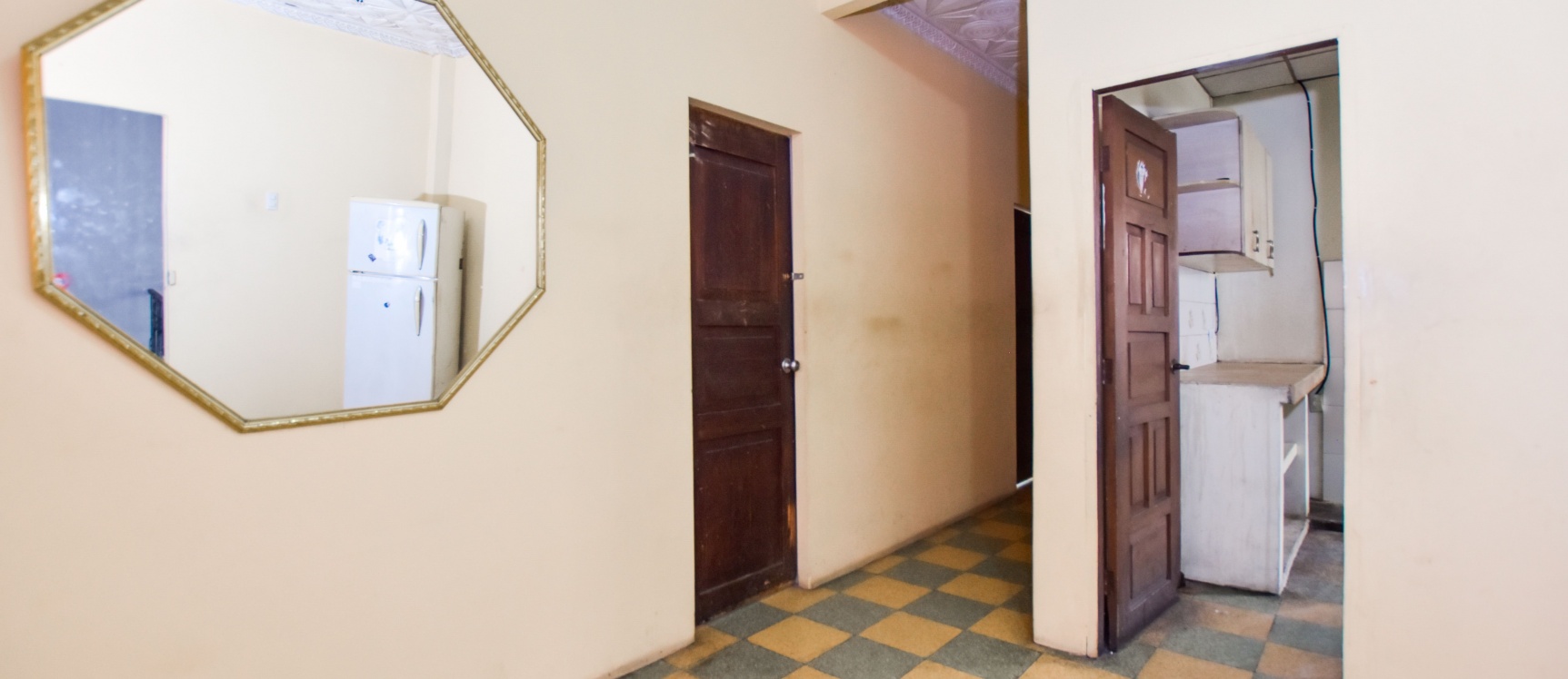 GeoBienes - Casa esquinera en venta , Portete y Noguchi. Guayaquil, Ecuador - Plusvalia Guayaquil Casas de venta y alquiler Inmobiliaria Ecuador GeoBienes - Casa esquinera en venta , Portete y Noguchi. Guayaquil, Ecuador - Plusvalia Guayaquil Casas de venta y alquiler Inmobiliaria Ecuador