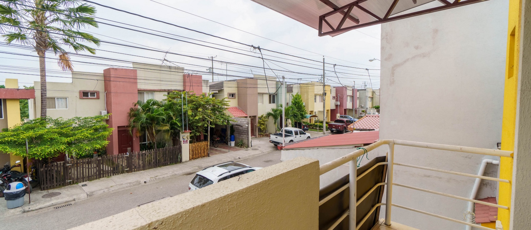 GeoBienes - Casa esquinera en venta ubicada en Ciudadela Olimpo, Vía a la Costa - Plusvalia Guayaquil Casas de venta y alquiler Inmobiliaria Ecuador