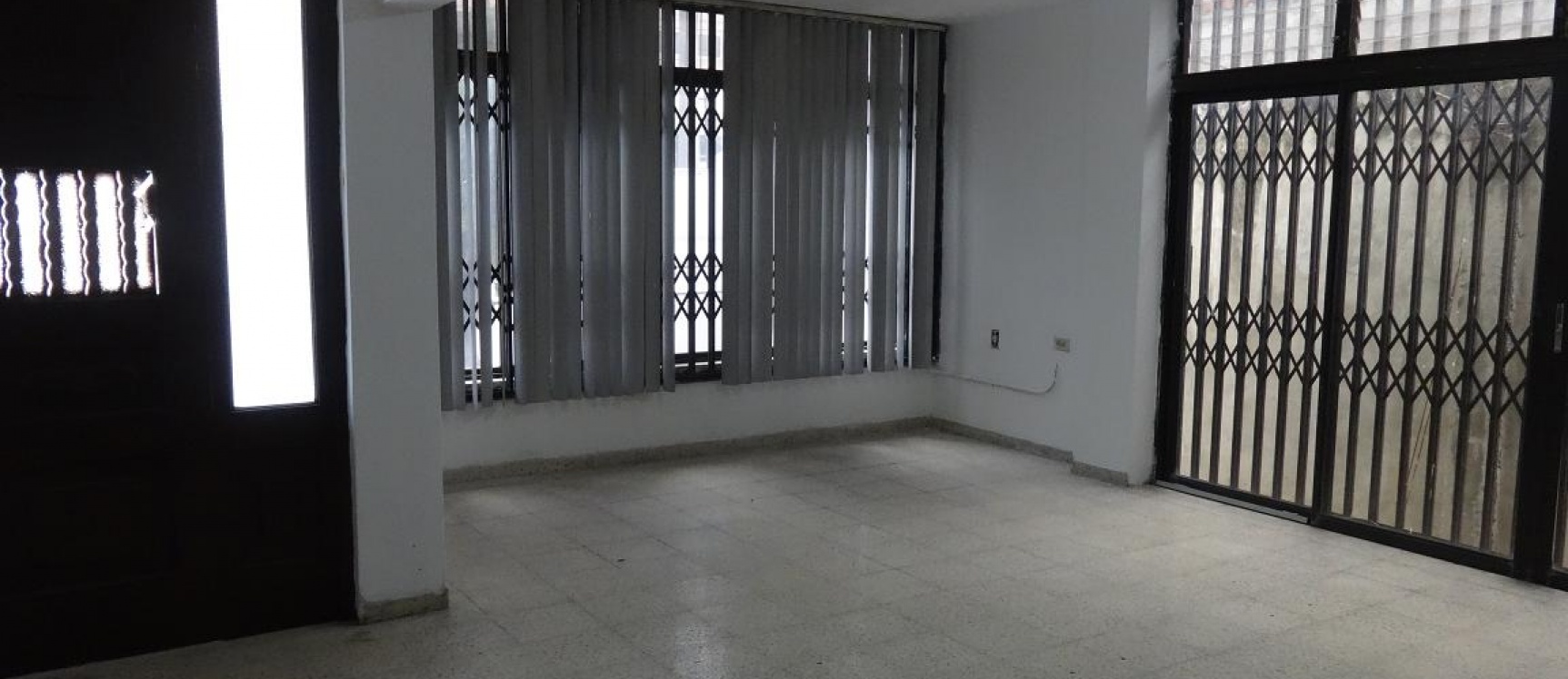 Casa ideal para empresas, Vendo CDLA. ADACE Increíble Ubicacion GeoBienes - Casa ideal para empresas, Vendo CDLA. ADACE Increíble Ubicacion - Plusvalia Guayaquil Casas de venta y alquiler Inmobiliaria Ecuador