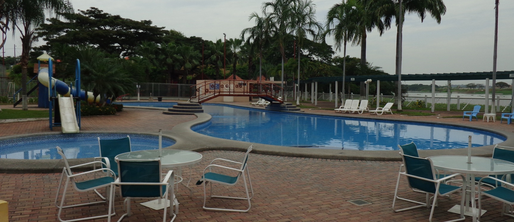 Casa Moderna en Venta Urb. Volare GeoBienes - Casa Moderna en Venta Urb. Volare Samborondón Guayaquil - Plusvalia Guayaquil Casas de venta y alquiler Inmobiliaria Ecuador