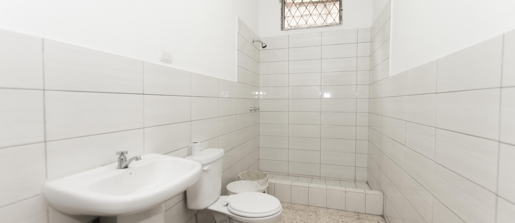 Casa rentera en venta al Sur de Guayaquil GeoBienes - Casa rentera en venta al Sur de Guayaquil - Plusvalia Guayaquil Casas de venta y alquiler Inmobiliaria Ecuador