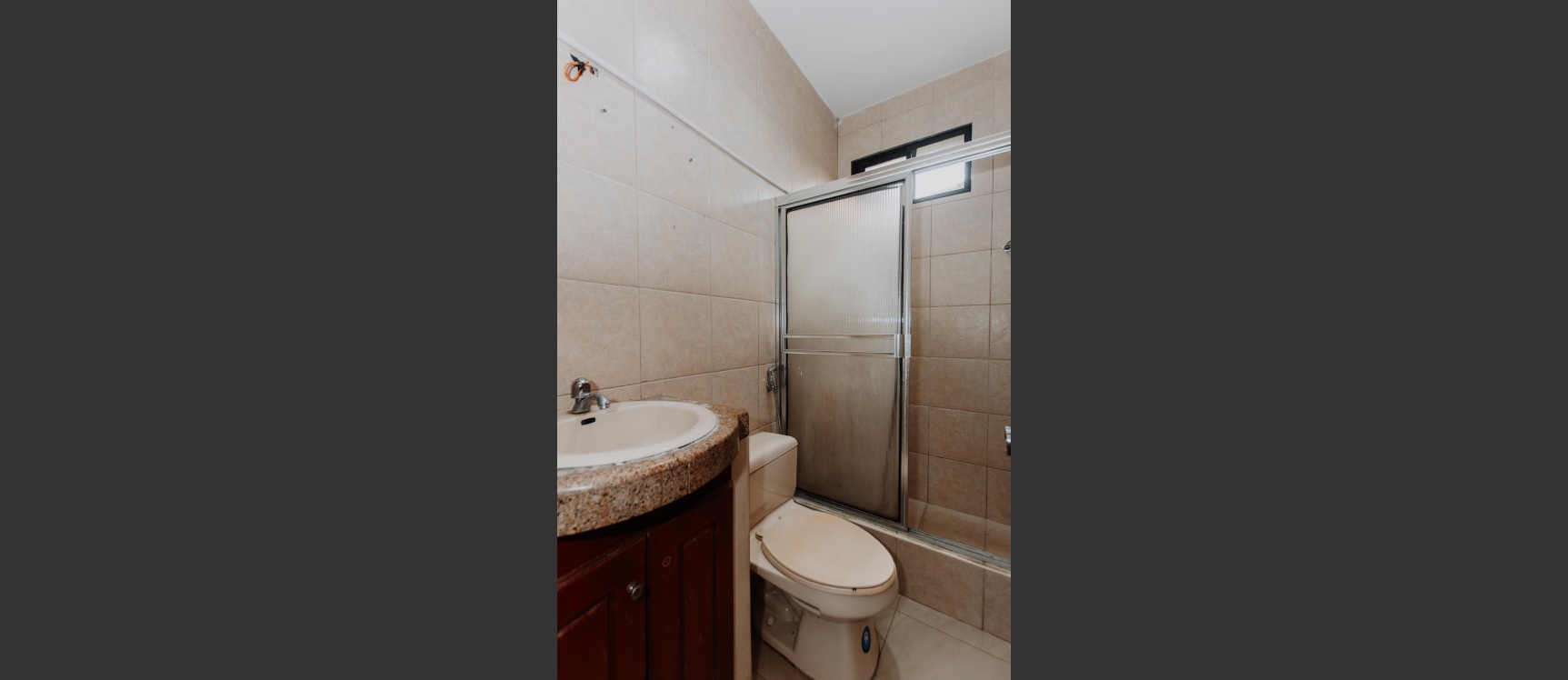 Casa rentera en venta en Alborada VI, Guayaquil GeoBienes - Casa rentera en venta en Alborada VI, Guayaquil - Plusvalia Guayaquil Casas de venta y alquiler Inmobiliaria Ecuador
