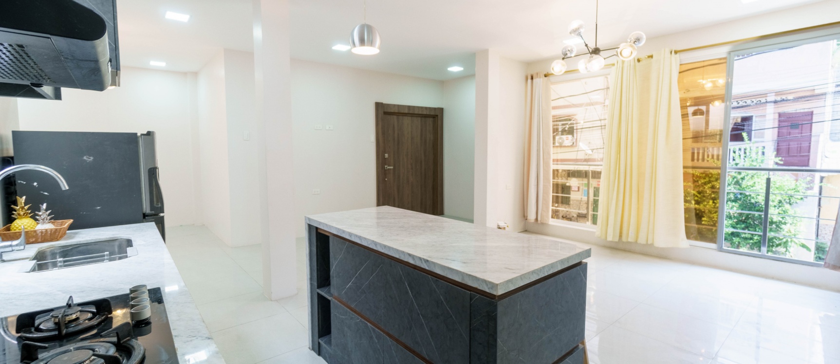 Casa rentera en venta ubicada en la Coop. El Crisol, Norte de Guayaquil GeoBienes - Casa rentera en venta ubicada en la Coop. El Crisol, Norte de Guayaquil - Plusvalia Guayaquil Casas de venta y alquiler Inmobiliaria Ecuador
