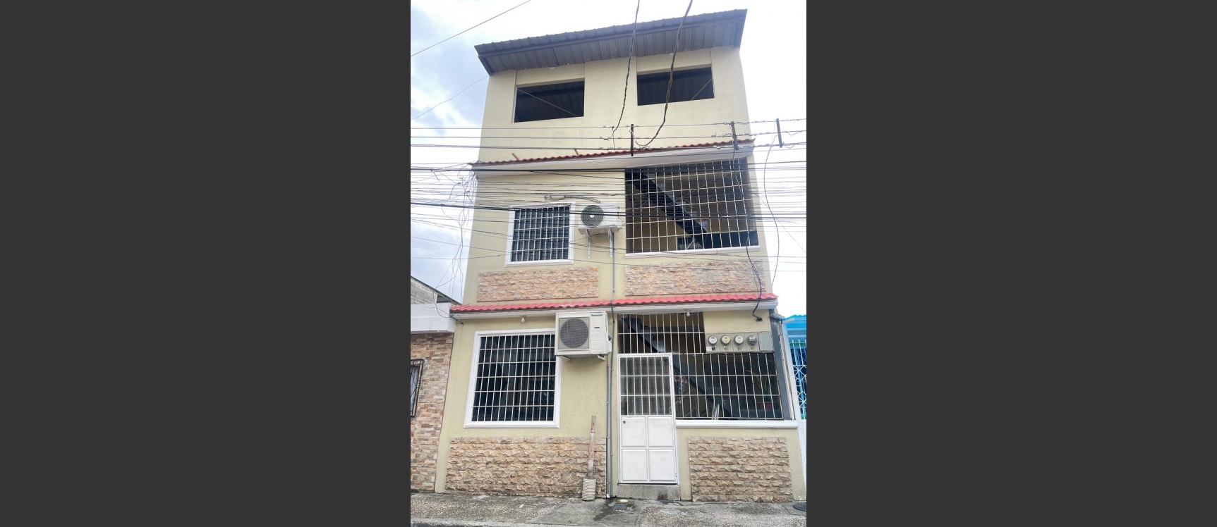 Casa rentera en venta ubicada en Sauces 8, Norte de Guayaquil GeoBienes - Casa rentera en venta ubicada en Sauces 8, Norte de Guayaquil - Plusvalia Guayaquil Casas de venta y alquiler Inmobiliaria Ecuador