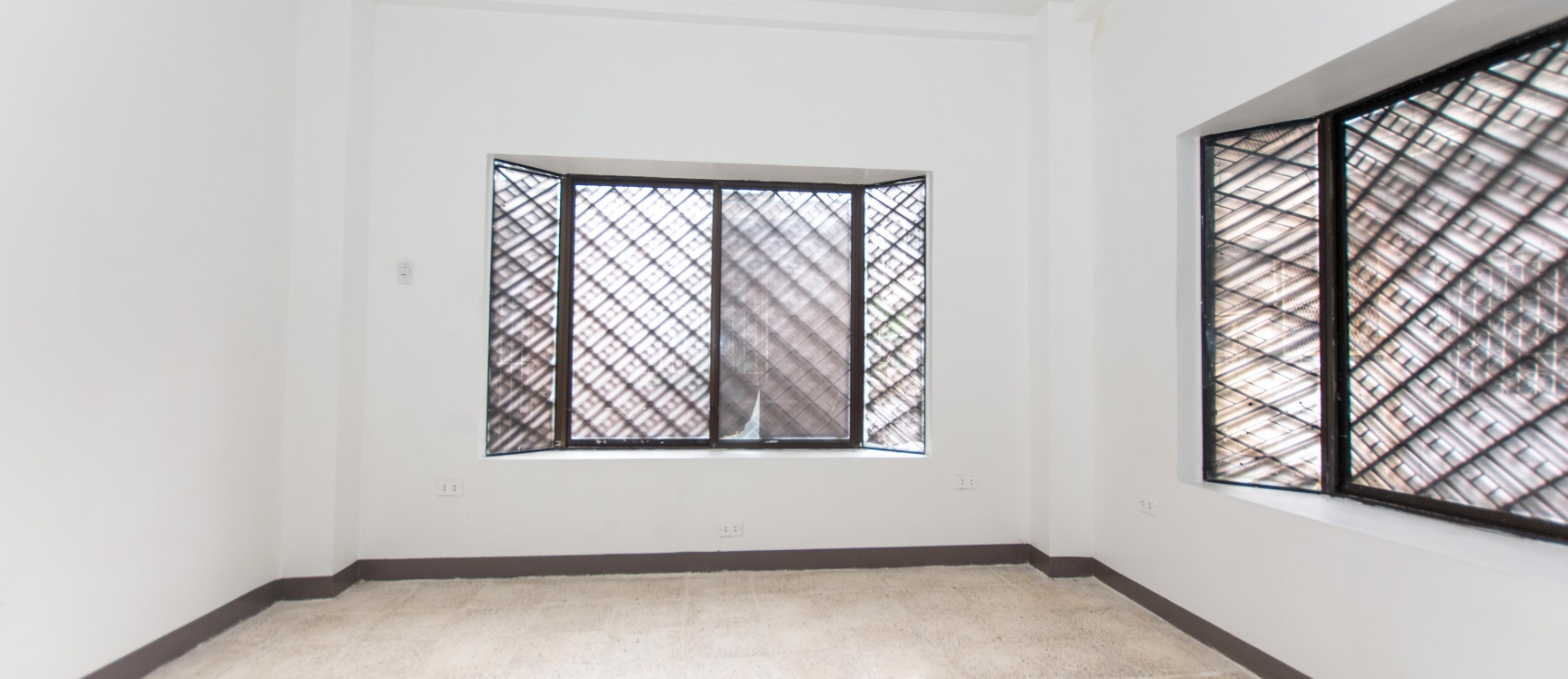 Casa rentera en venta ubicada en sauces 9, norte de Guayaquil GeoBienes - Casa rentera en venta ubicada en sauces 9, norte de Guayaquil - Plusvalia Guayaquil Casas de venta y alquiler Inmobiliaria Ecuador