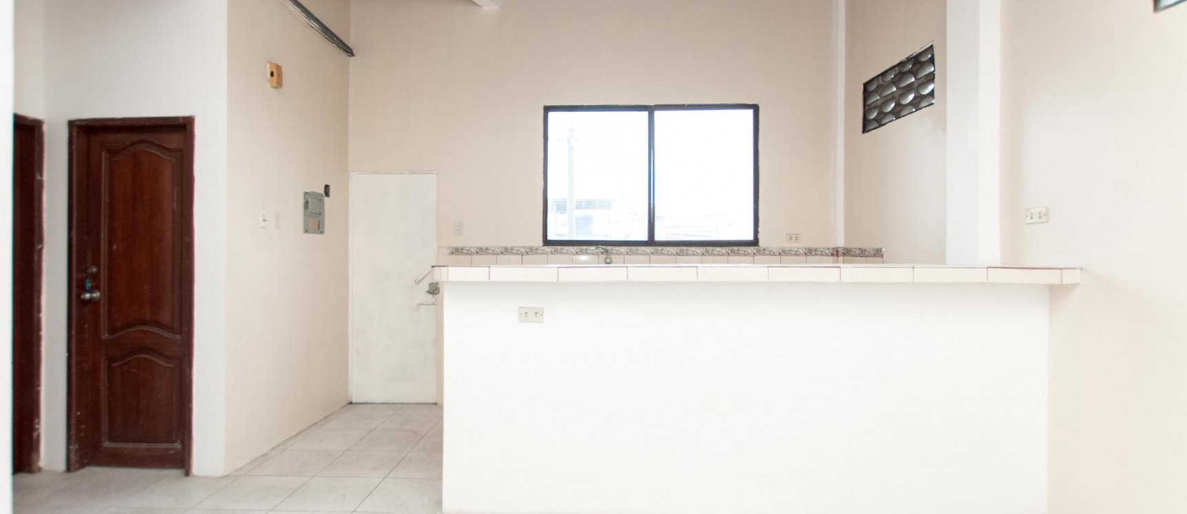 Casa rentera en venta ubicada en sauces 9, norte de Guayaquil GeoBienes - Casa rentera en venta ubicada en sauces 9, norte de Guayaquil - Plusvalia Guayaquil Casas de venta y alquiler Inmobiliaria Ecuador