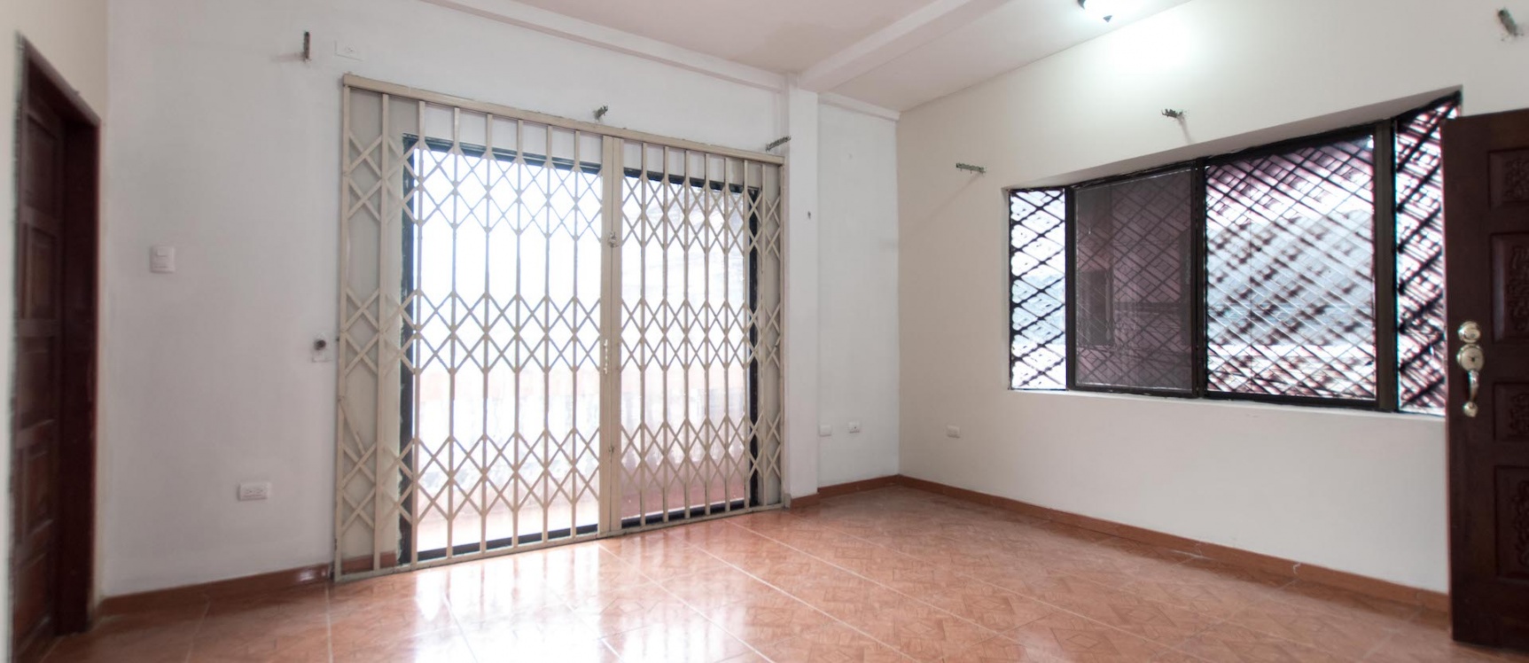 Casa rentera en venta ubicada en sauces 9, norte de Guayaquil GeoBienes - Casa rentera en venta ubicada en sauces 9, norte de Guayaquil - Plusvalia Guayaquil Casas de venta y alquiler Inmobiliaria Ecuador