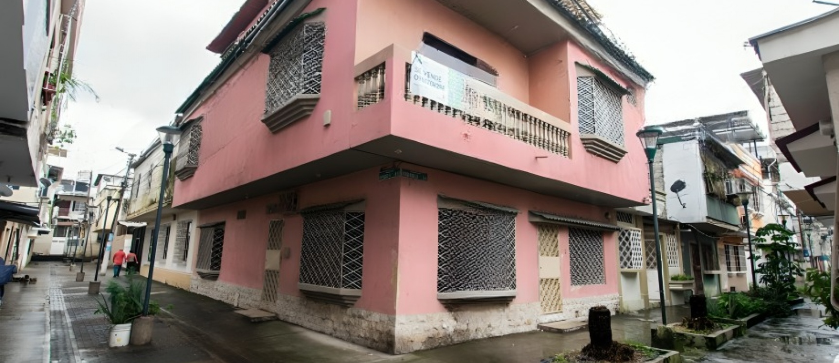 Casa rentera en venta ubicada en sauces 9, norte de Guayaquil GeoBienes - Casa rentera en venta ubicada en sauces 9, norte de Guayaquil - Plusvalia Guayaquil Casas de venta y alquiler Inmobiliaria Ecuador