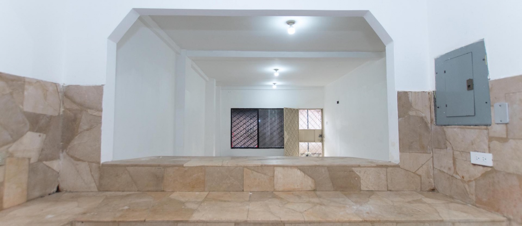 Casa rentera en venta ubicada en sauces 9, norte de Guayaquil GeoBienes - Casa rentera en venta ubicada en sauces 9, norte de Guayaquil - Plusvalia Guayaquil Casas de venta y alquiler Inmobiliaria Ecuador