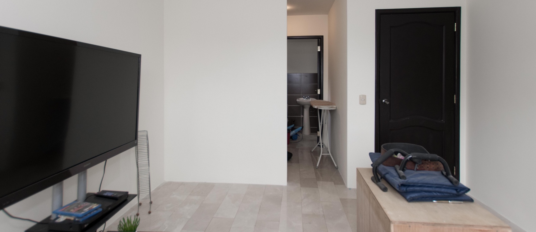 Casa semi amoblada en alquiler ubicada en Ciudad Celeste GeoBienes - Casa semi amoblada en alquiler ubicada en Ciudad Celeste - Plusvalia Guayaquil Casas de venta y alquiler Inmobiliaria Ecuador