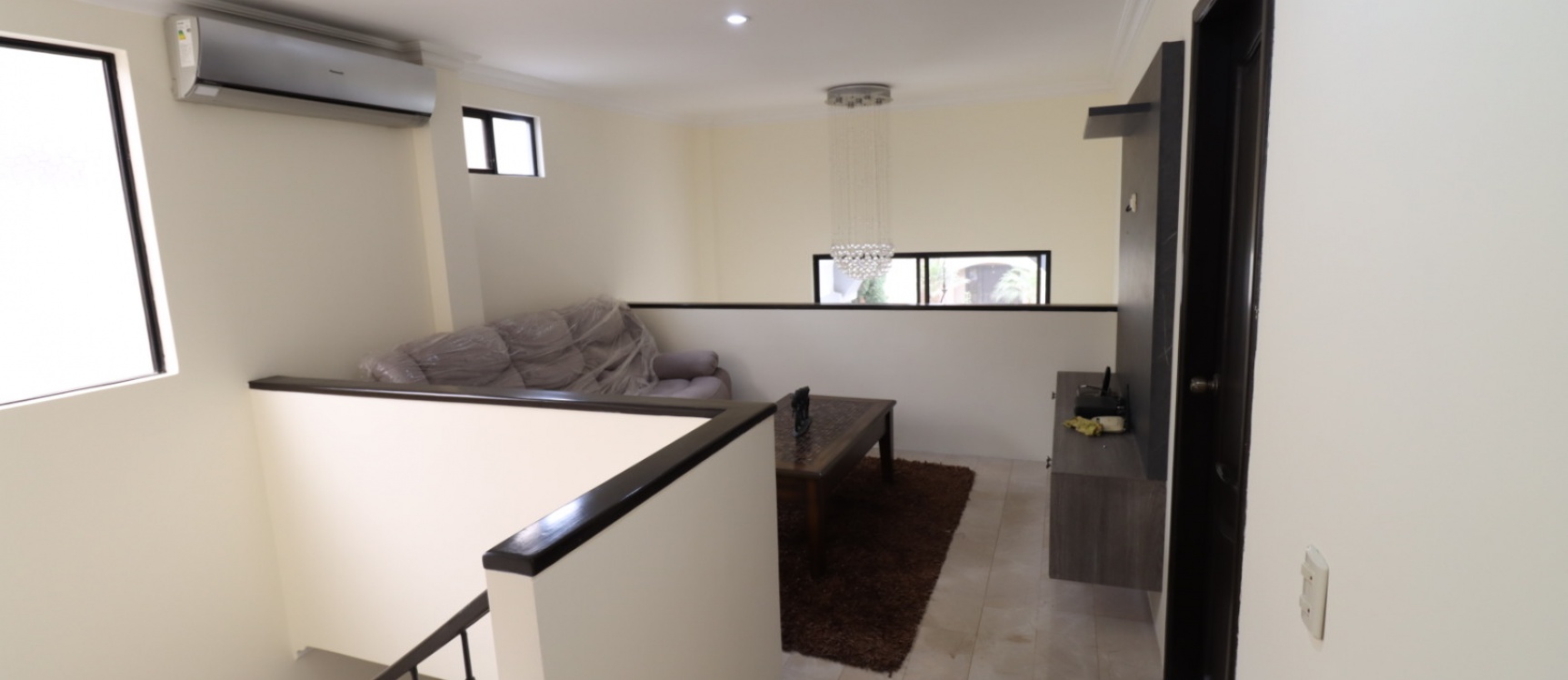 GeoBienes - Casa semi amoblada en alquiler ubicada en Ciudad Celeste - Plusvalia Guayaquil Casas de venta y alquiler Inmobiliaria Ecuador