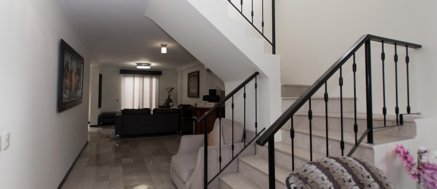 Casa semi amoblada en alquiler ubicada en Ciudad Celeste GeoBienes - Casa semi amoblada en alquiler ubicada en Ciudad Celeste - Plusvalia Guayaquil Casas de venta y alquiler Inmobiliaria Ecuador