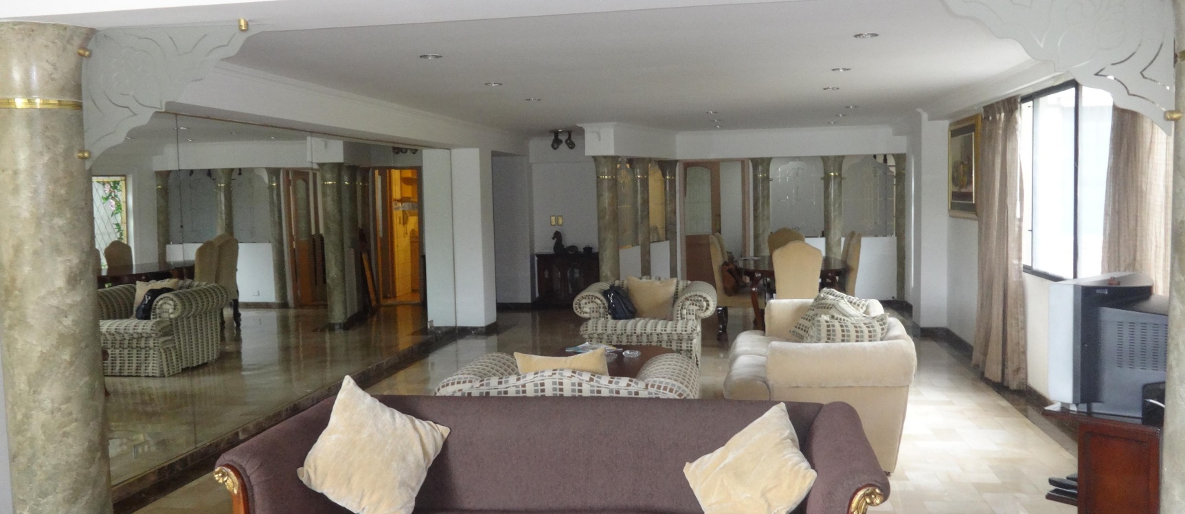 Vendo Departamento en Urdesa, Guayaquil GeoBienes - Vendo Departamento en Urdesa, Guayaquil - Plusvalia Guayaquil Casas de venta y alquiler Inmobiliaria Ecuador