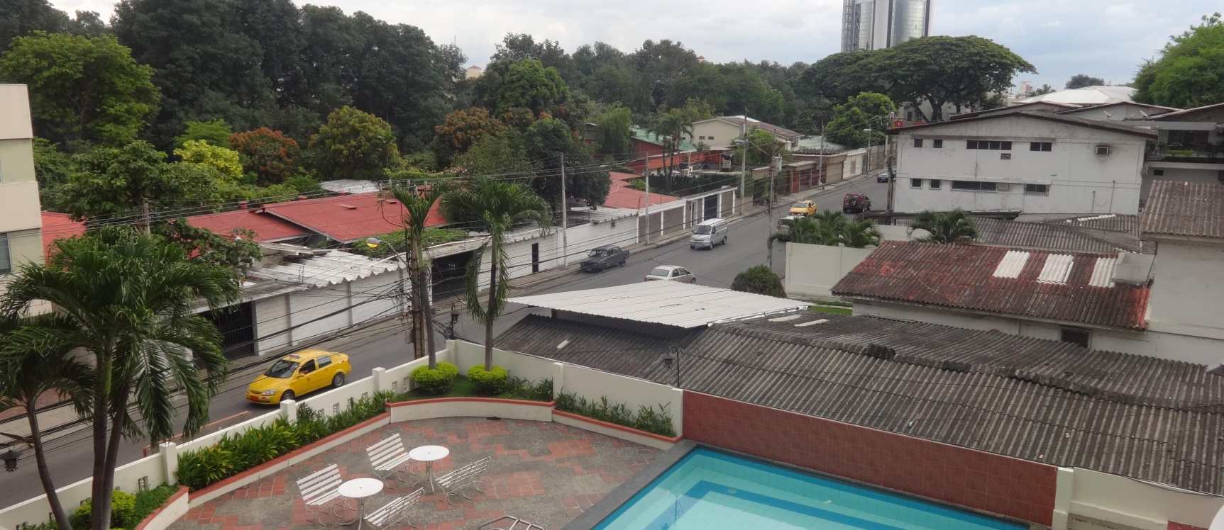 GeoBienes - Vendo Departamento en Urdesa, Guayaquil  - Plusvalia Guayaquil Casas de venta y alquiler Inmobiliaria Ecuador