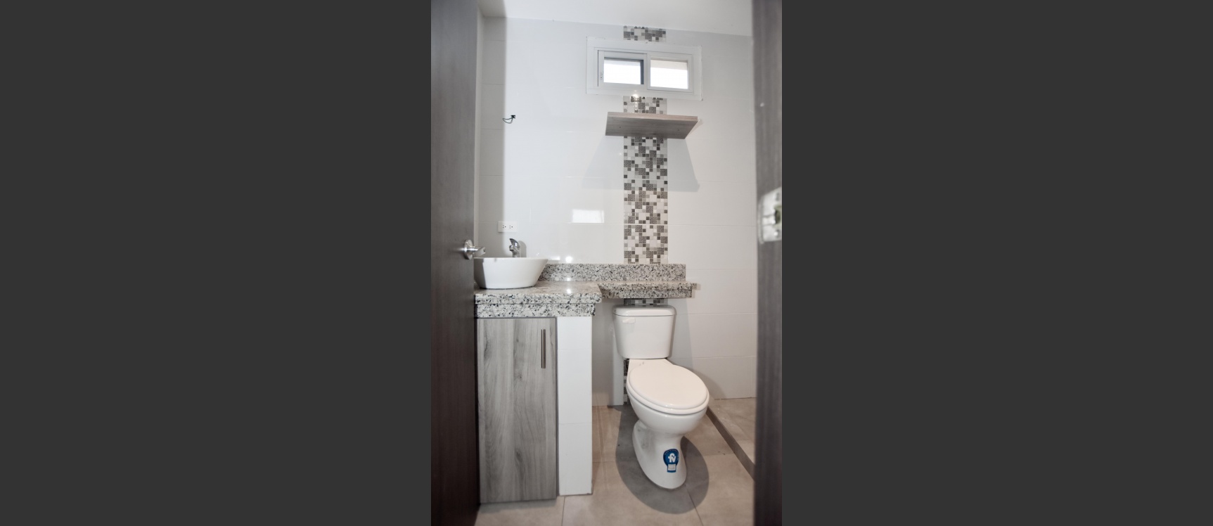 Condominio en venta ubicado en acuarelas del río GeoBienes - Condominio en venta ubicado en Acuarelas Del Río - Plusvalia Guayaquil Casas de venta y alquiler Inmobiliaria Ecuador