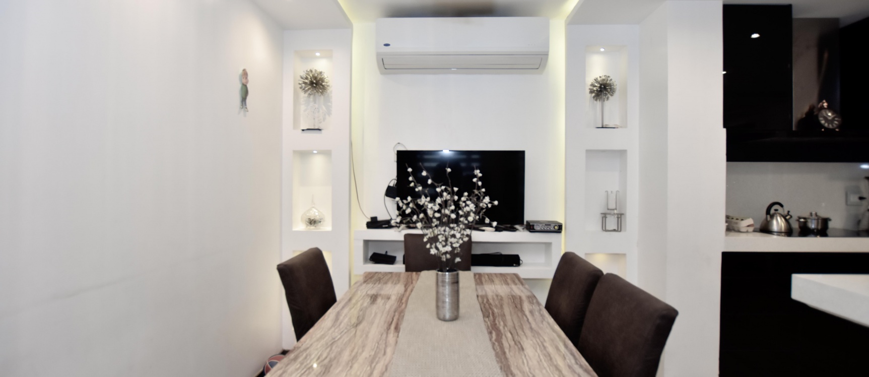 Condominio en venta ubicado en acuarelas del río GeoBienes - Condominio en venta ubicado en Acuarelas Del Río - Plusvalia Guayaquil Casas de venta y alquiler Inmobiliaria Ecuador