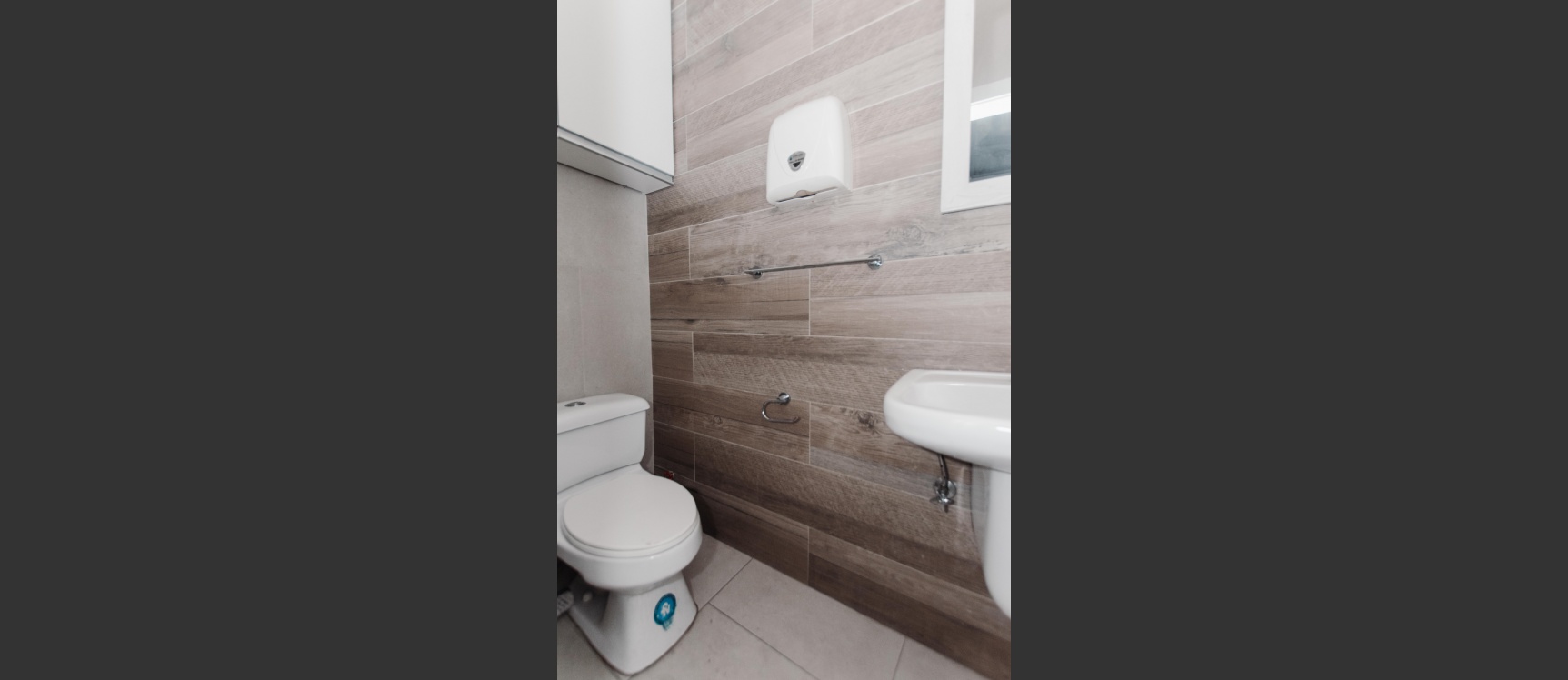 Consultorio clínico amoblado en alquiler ubicado en Clinica Kennedy, junto a Policentro GeoBienes - Consultorio clínico amoblado en alquiler ubicado en Clinica Kennedy, junto a Policentro - Plusvalia Guayaquil Casas de venta y alquiler Inmobiliaria Ecuador