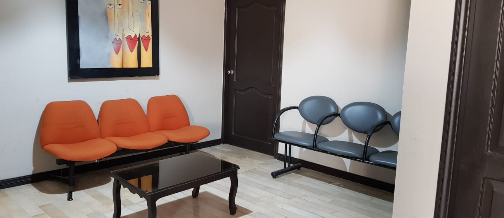 Consultorio semi amoblado en alquiler ubicado en Kennedy Norte GeoBienes - Consultorio semi amoblado en alquiler ubicado en Kennedy Norte - Plusvalia Guayaquil Casas de venta y alquiler Inmobiliaria Ecuador