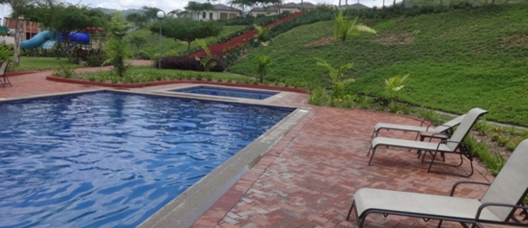 GeoBienes - De Estreno! Casa en venta Bosques de la costa. Via a la costa Guayaquil - Plusvalia Guayaquil Casas de venta y alquiler Inmobiliaria Ecuador