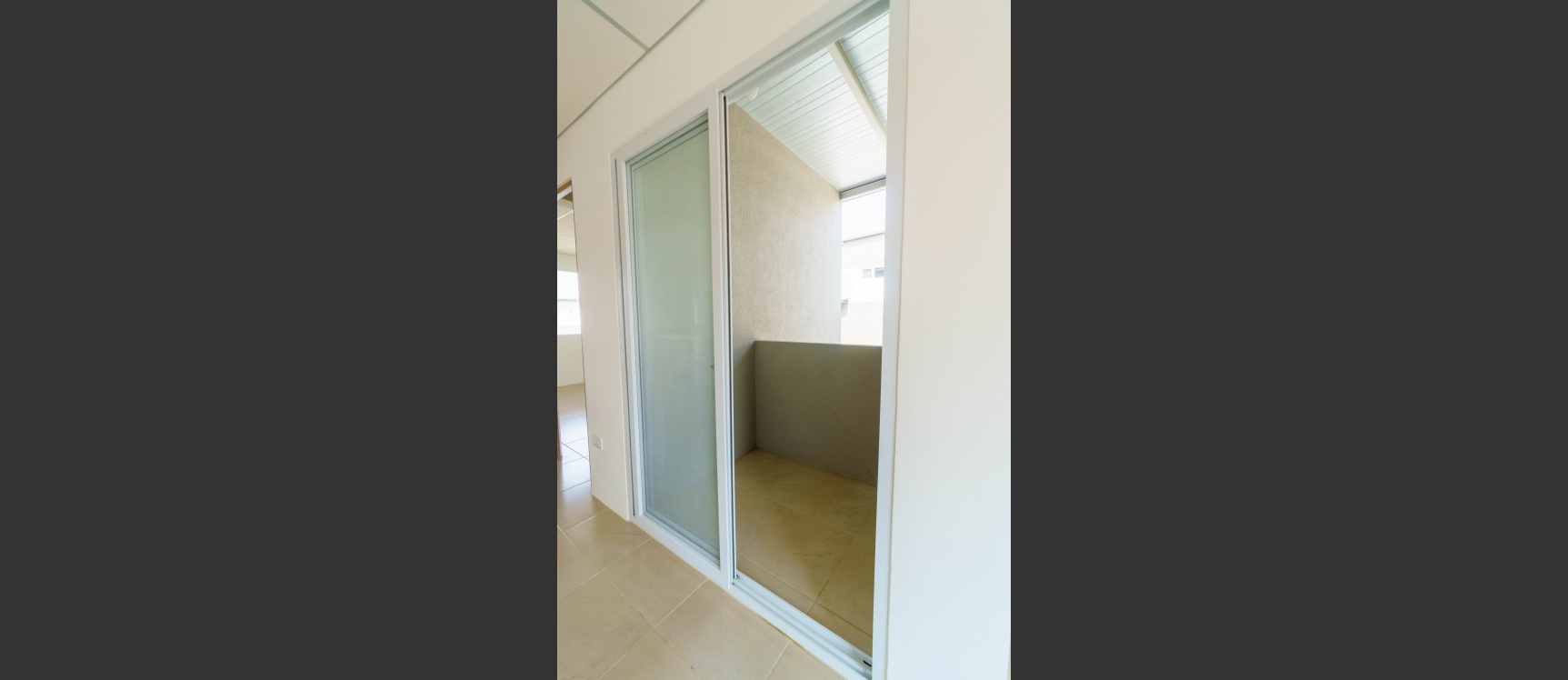 Departamendo en aquiler ubicado Villa del Rey, etapa Harry GeoBienes - Departamendo en aquiler ubicado Villa del Rey, etapa Harry - Plusvalia Guayaquil Casas de venta y alquiler Inmobiliaria Ecuador
