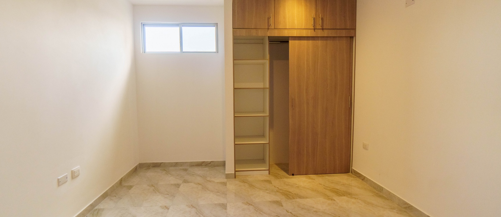 Departamento 1 habitación en venta, primer piso, Kennedy Norte GeoBienes - Departamento 1 habitación en venta, primer piso, Kennedy Norte - Plusvalia Guayaquil Casas de venta y alquiler Inmobiliaria Ecuador