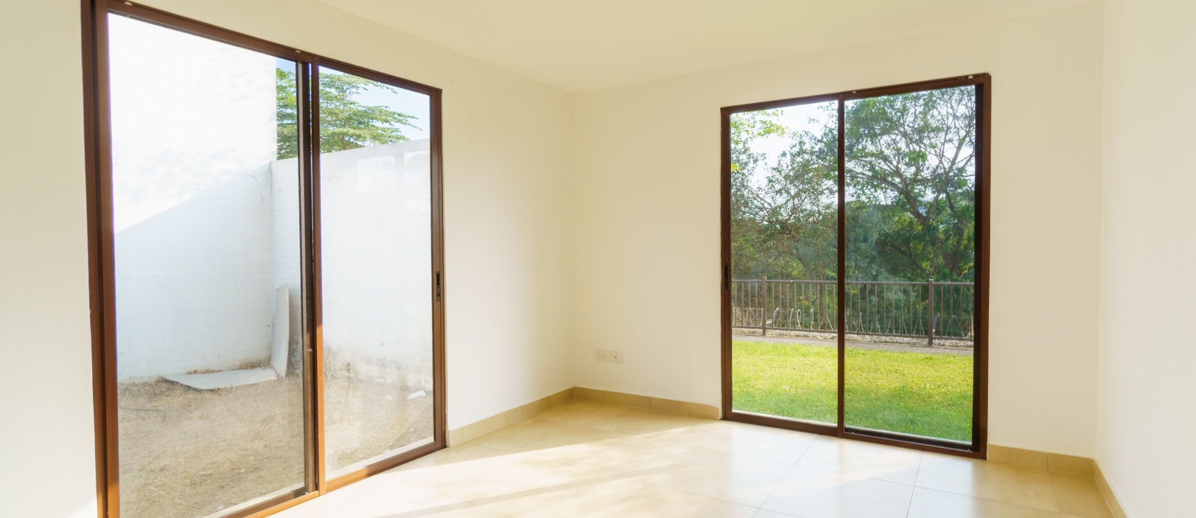 GeoBienes - Departamento 3 habitaciones planta baja con patio en venta, Urbanización Villas del Bosque - Plusvalia Guayaquil Casas de venta y alquiler Inmobiliaria Ecuador