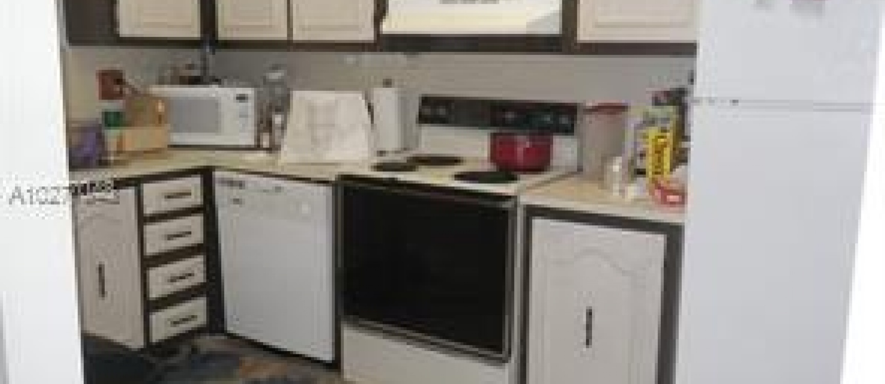 Departamento a la Venta en MIAMI-Fontainebleu GeoBienes - Departamento a la Venta en MIAMI-Fontainebleu - Plusvalia Guayaquil Casas de venta y alquiler Inmobiliaria Ecuador