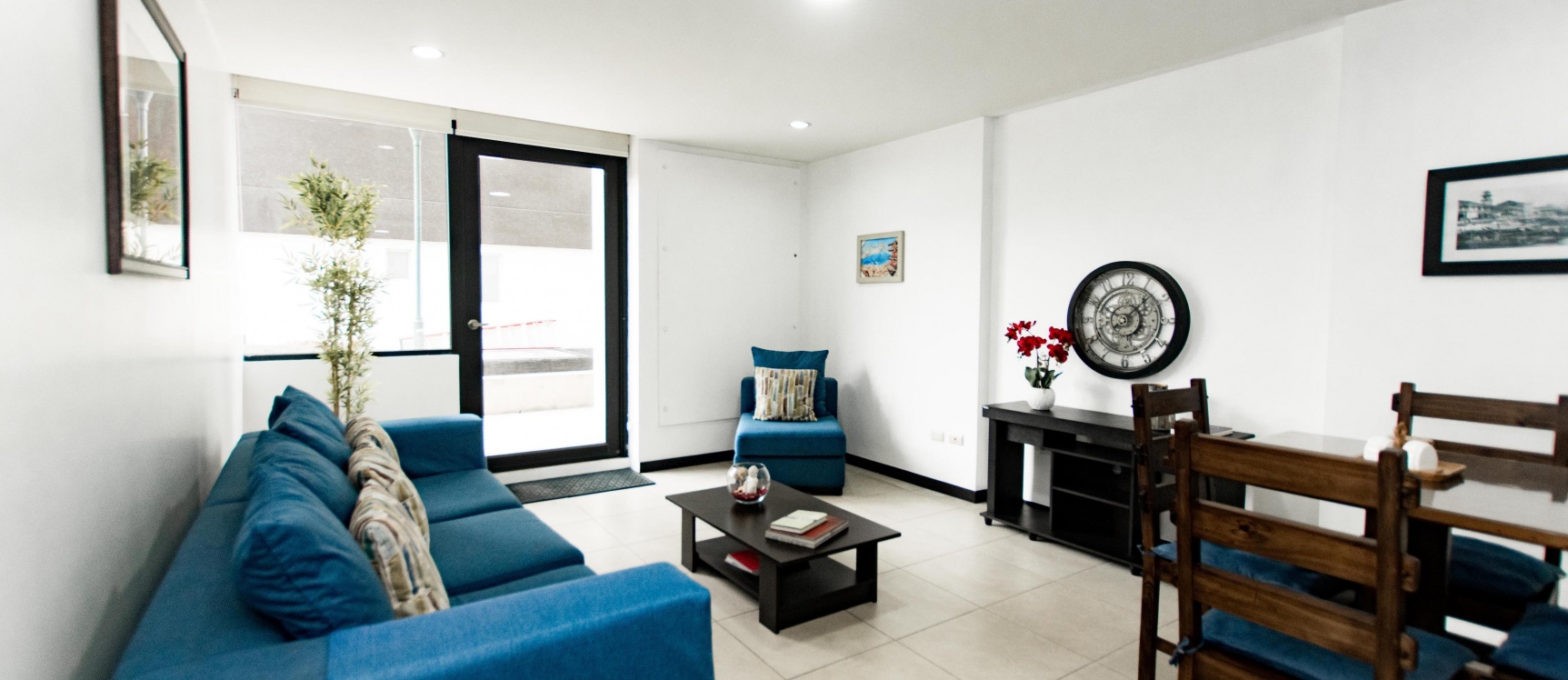 Departamento amoblado en alquiler - Ed. Torres Bellini II, Puerto Santa Ana GeoBienes - Departamento amoblado en alquiler - Ed. Torres Bellini II, Puerto Santa Ana - Plusvalia Guayaquil Casas de venta y alquiler Inmobiliaria Ecuador