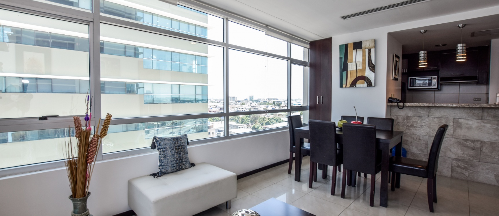Departamento amoblado en alquiler - Edificio Elite Building GeoBienes - Departamento amoblado en alquiler - Edificio Elite Building - Plusvalia Guayaquil Casas de venta y alquiler Inmobiliaria Ecuador